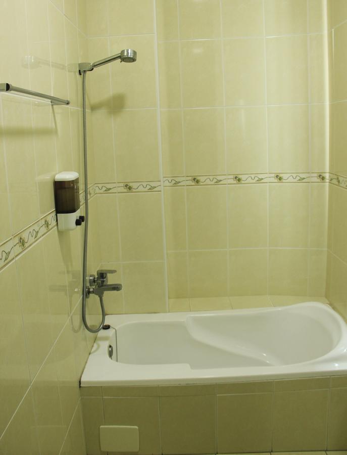 Lu An Backpacker Hostel จี๋จี๋ ภายนอก รูปภาพ
